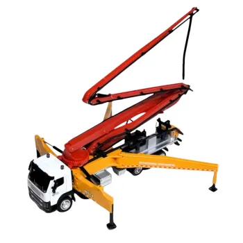 Wytrzymała betoniarka RC Huina w skali 1:18 na dużych kołach terenowych