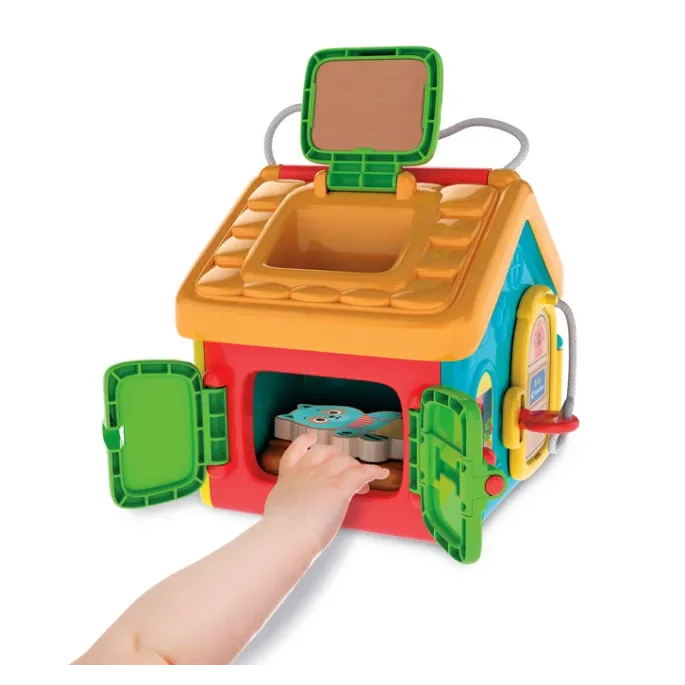 Kolorowy domek edukacyjny Montessori dla maluchów