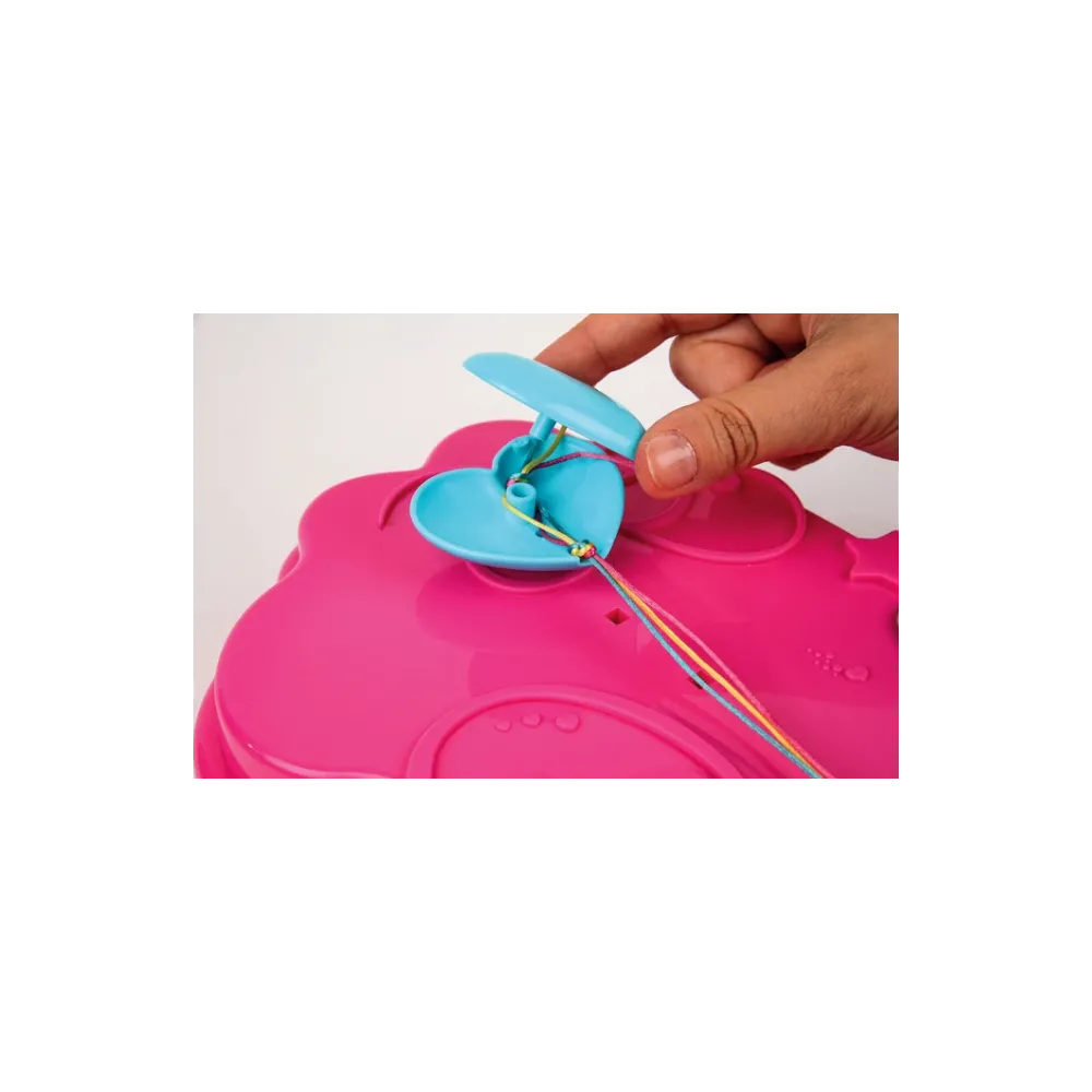 Wyplatanie bransoletek przyjaźni za pomocą ramki i instrukcji