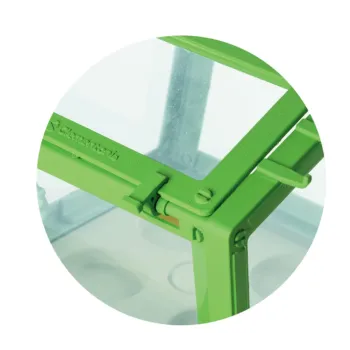 Fragment zestawu do uprawy roślin z torfem i nasionami