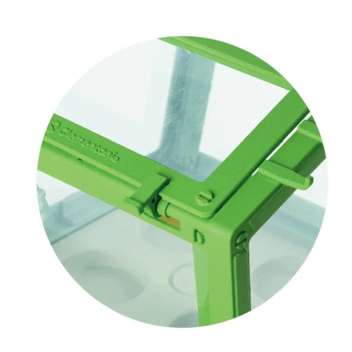 Fragment zestawu do uprawy roślin z torfem i nasionami