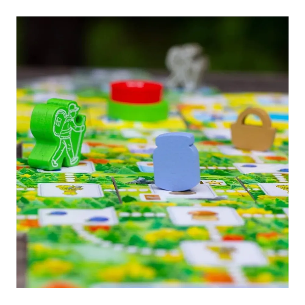 Gracze podczas rozgrywki w Pięć Szczytów Górskie Wędrówki