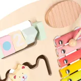 Pchacz dla dziecka z sorterem, liczydłem i kolorowymi klockami