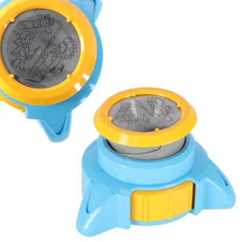 Kolorowy stolik do rysowania z papierem i klipsami