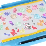 Rzutnik do rysowania z regulowaną wysokością i bogatą zawartością