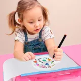 Bezpieczny projektor rzutnik do rysowania dla dzieci powyżej 3 lat