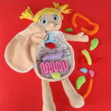Nauka anatomii przez zabawę dzięki lalce maskotce i miękkim narządom
