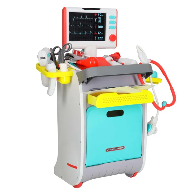 stacja medyczna dla dzieci z akcesoriami do odgrywania ról lekarza