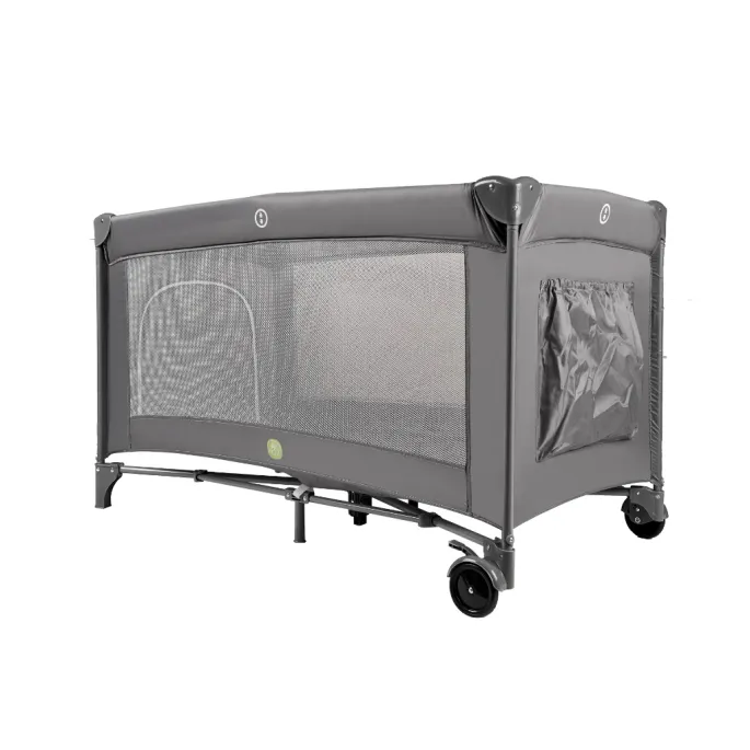 Wyposażenie zestawu: łóżeczko, materac i torba na akcesoria