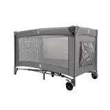 Wyposażenie zestawu: łóżeczko, materac i torba na akcesoria