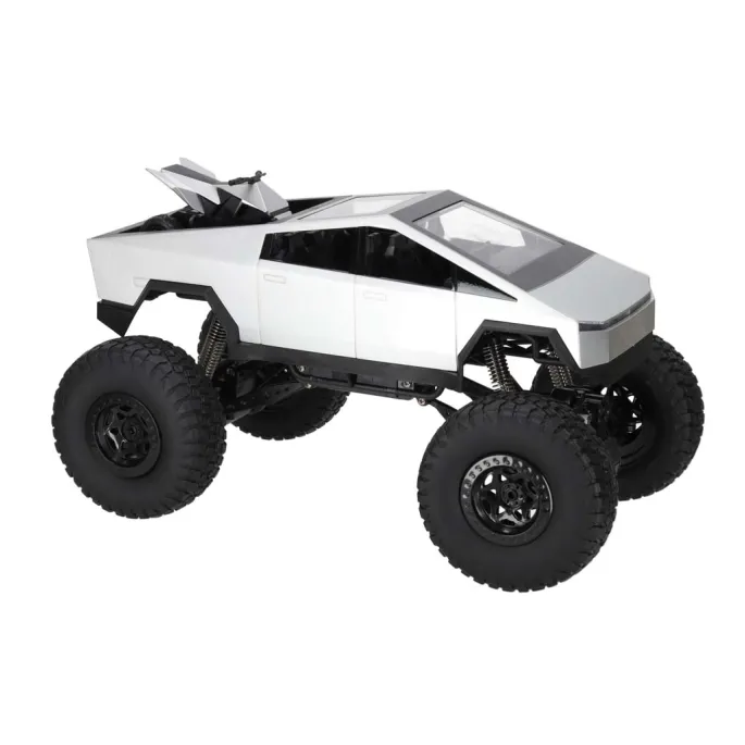 Pickup RC climbing vehicle z dużymi kołami terenowymi na dworze