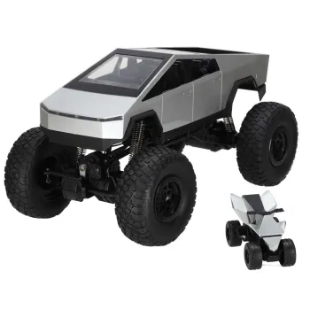 Pickup Truck Climbing Vehicle 1:8 w ruchu na torze off-road