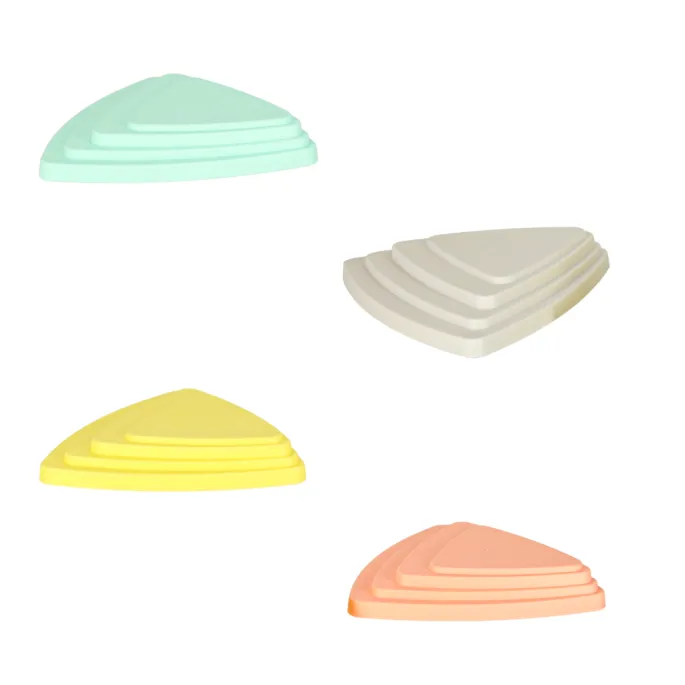 Zbliżenie na strukturę pastelowych kamieni sensorycznych dla dzieci