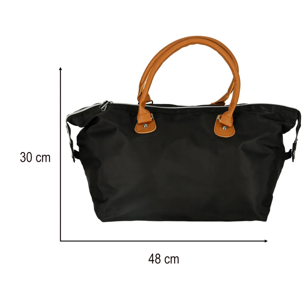 Uniwersalna torba do wózka w klasycznej czerni dla wymagających rodziców