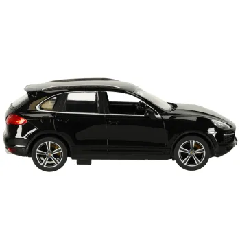 Detal przodu auta RC Porsche Cayenne Turbo z charakterystycznym logo