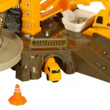 Dziecięcy tor samochodowy z elektrycznym napędem i akcesoriami