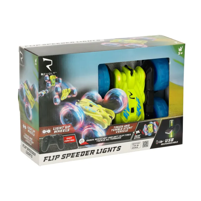 Akrobacje samochodem zdalnie sterowanym REVOLT na trawie i asfalcie