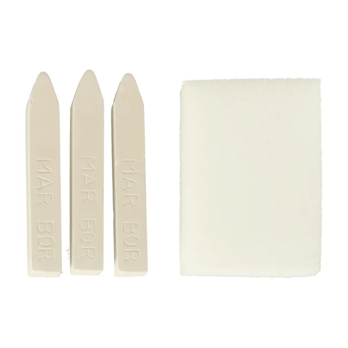 Zestaw tablica magnetyczna dom z akcesoriami: kreda, magnesy, gąbka