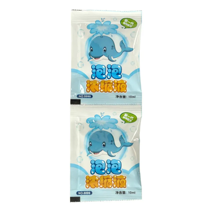 Zabawka RC dla dzieci 6+ z akumulatorem i zestawem płynu do baniek