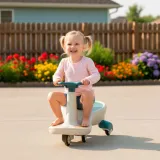 Wytrzymały jeździk niebiesko-biały, świecące koła, do domu i ogrodu