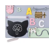 Bezpieczna tablica manipulanacyjna dla dzieci z elementami do nauki sznurowania