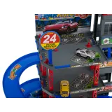 Zestaw z garażem, stacją benzynową i manualną windą