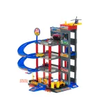 Myjnia z obracającymi się gąbkami w wielopoziomowym garażu