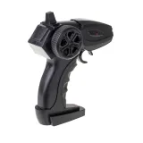 Pilot i samochód terenowy RC idealne do zabawy na różnych nawierzchniach