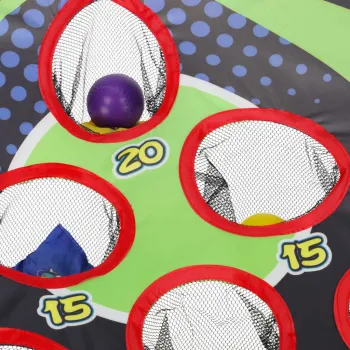 Plansza do rzucania woreczków z punktacją