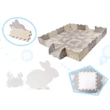 Dziecko bawiące się na piankowej macie edukacyjnej puzzle 150x150 cm