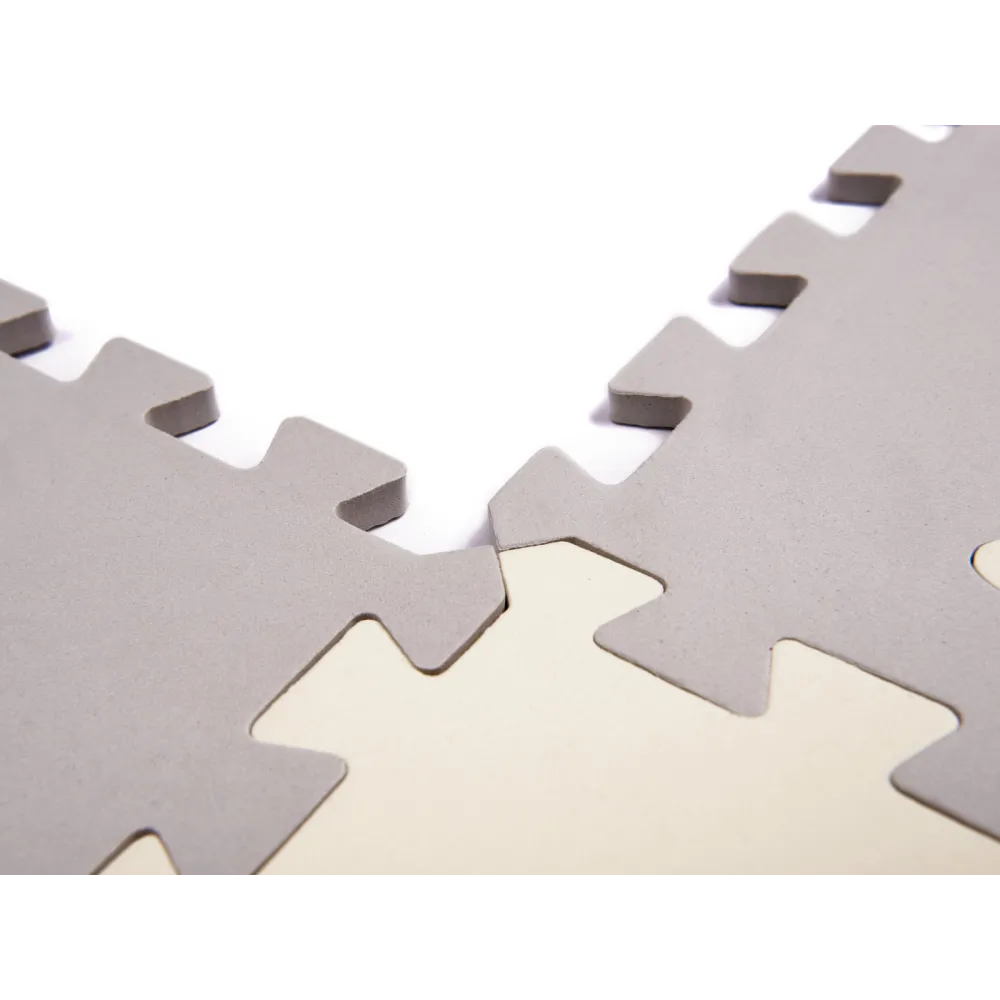 Torba transportowa z matą edukacyjną piankową, przygotowana do zapakowania