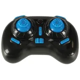 Kolorowy mini dron JJRC H36 unoszący się nad podłogą w pokoju