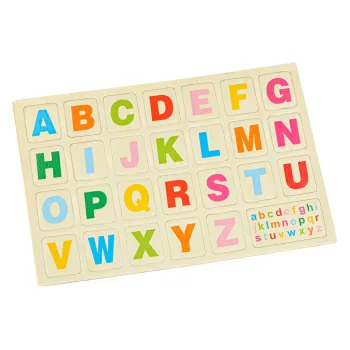 Magnetyczna tablica z literkami dla dzieci, wspierająca naukę i zabawę