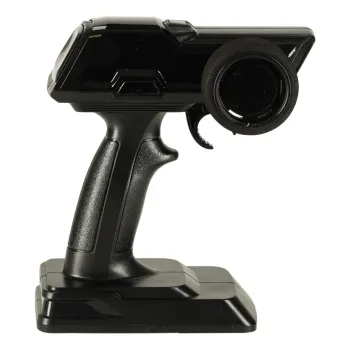 Koła samochodu RC z wyraźnym bieżnikiem dla lepszej przyczepności