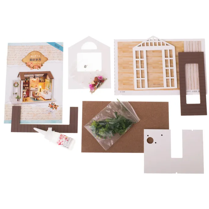 Elementy konstrukcyjne i meble do drewnianego domku dla lalek model 8008-A