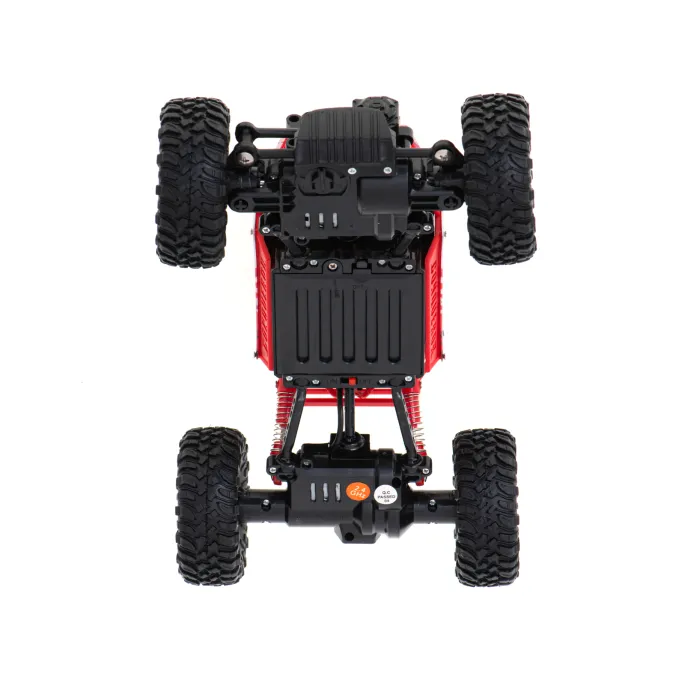Zbliżenie na koła i zawieszenie modelu RC Rock Crawler