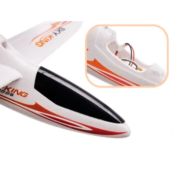 Samolot RC WLtoys Sky King F959S podczas pracy na świeżym powietrzu