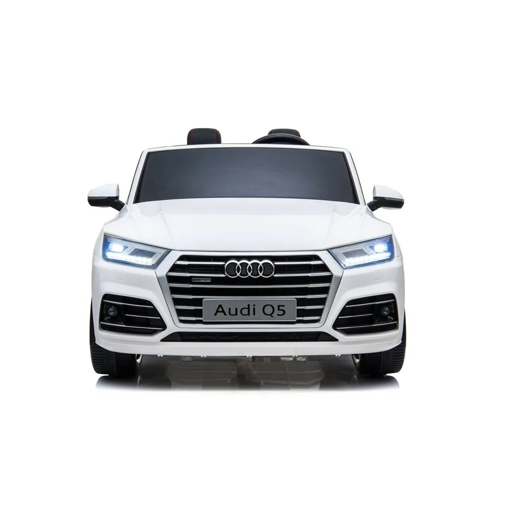 Dwuosobowy pojazd Audi Q5 dla dzieci z logo producenta