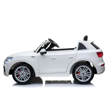 Audi Q5 akumulatorowe dla dzieci z miękkimi kołami EVA na różne nawierzchnie