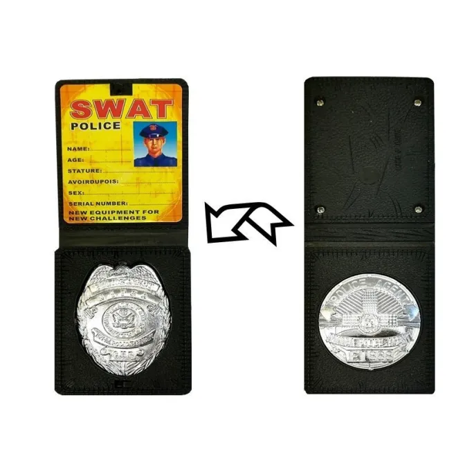 Kamizelka kuloodporna i krótkofalówka do zabawy policjanta