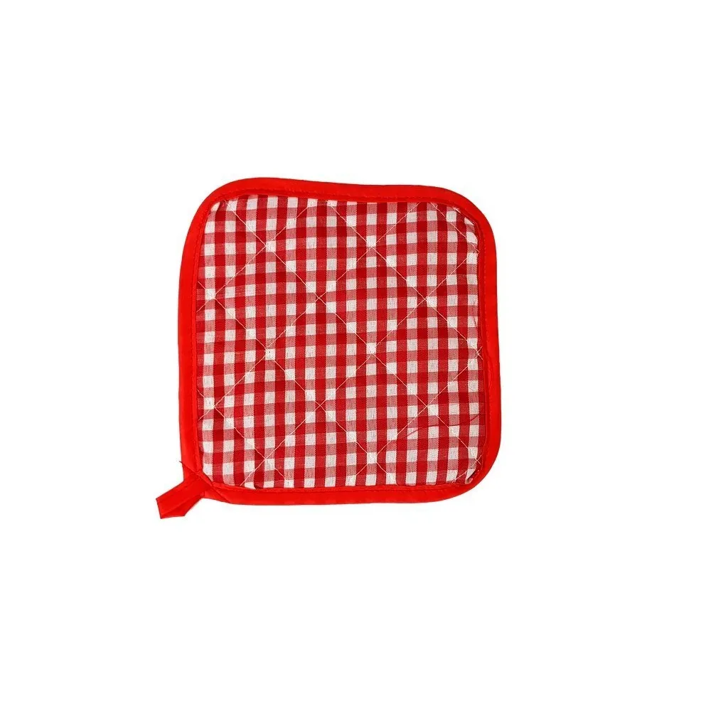 Patelnia, rondelek i szybkowar ze stali w zestawie kuchennym dla młodego kucharza