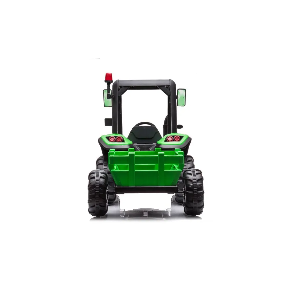 zielony traktor BLT-206 na tle białym