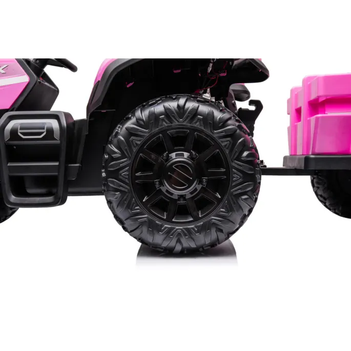 widok tylnej części traktora blt-206 różowy