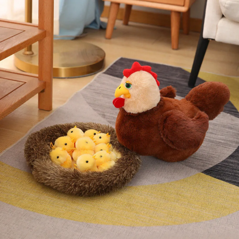 Zbliżenie na gniazdo i miękką strukturę materiału maskotki