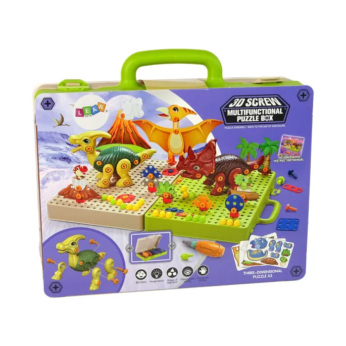 Klocki i pinezki tworzące wzór motyla na planszy