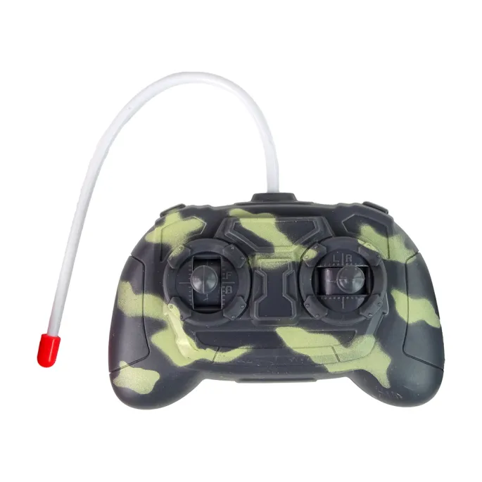 detal czerwonej diody led świecącej w lufie czołgu