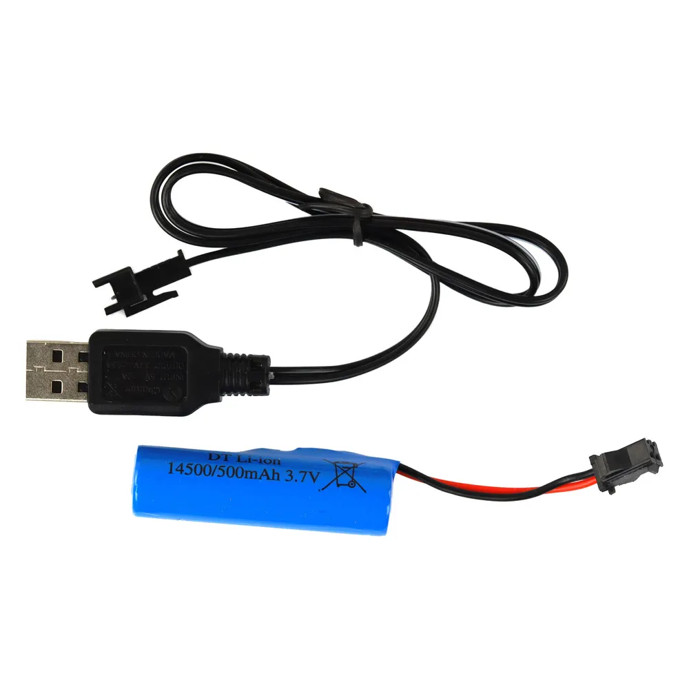 auto terenowe rc podczas jazdy na nierównym terenie z widocznym zawieszeniem