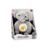 Przytulanka słonik przypięta do łóżeczka za pomocą sznureczków