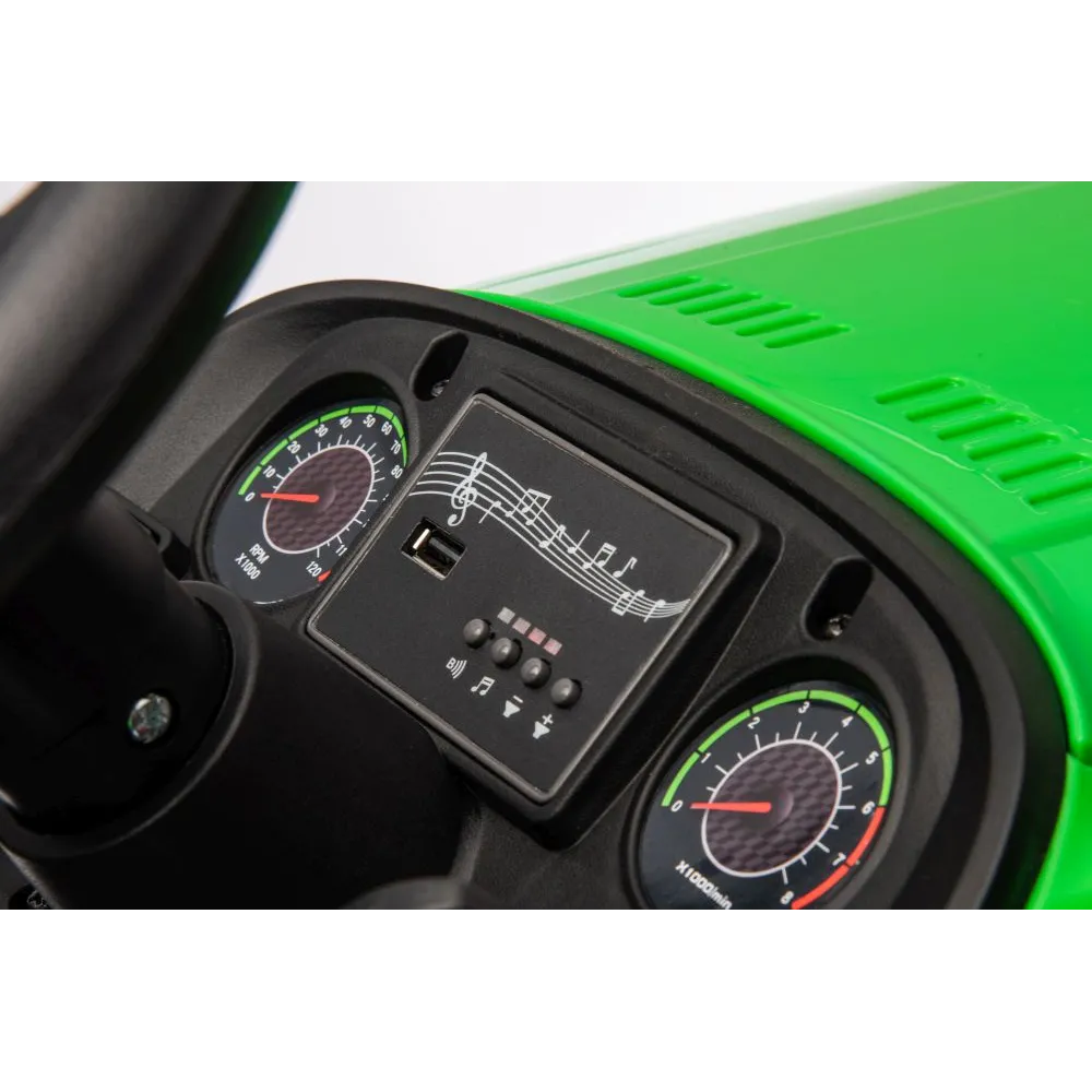 koła traktora na akumulator hc-306 z bliska