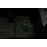 zbliżenie na detale plastikowej zabawki traktor a011 24v